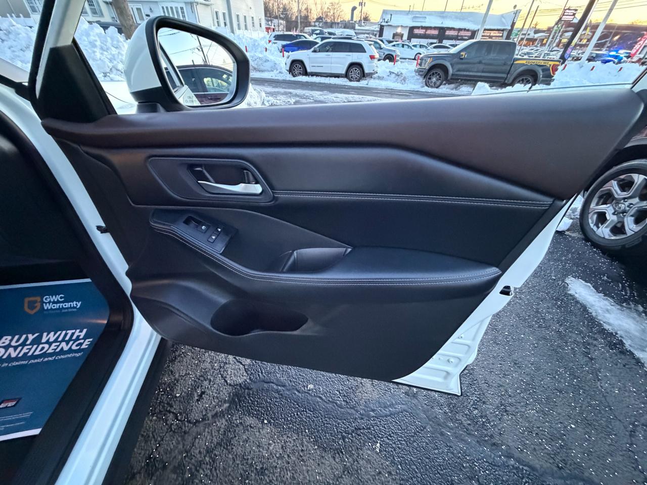 Nissan Rogue AWD SV 2023