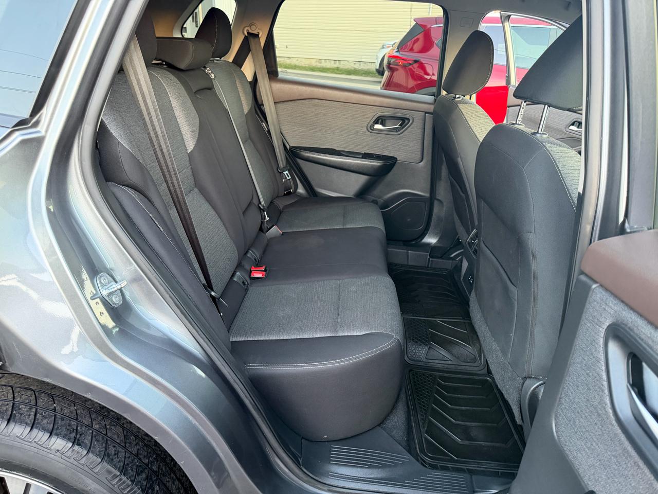 Nissan Rogue AWD SV 2021