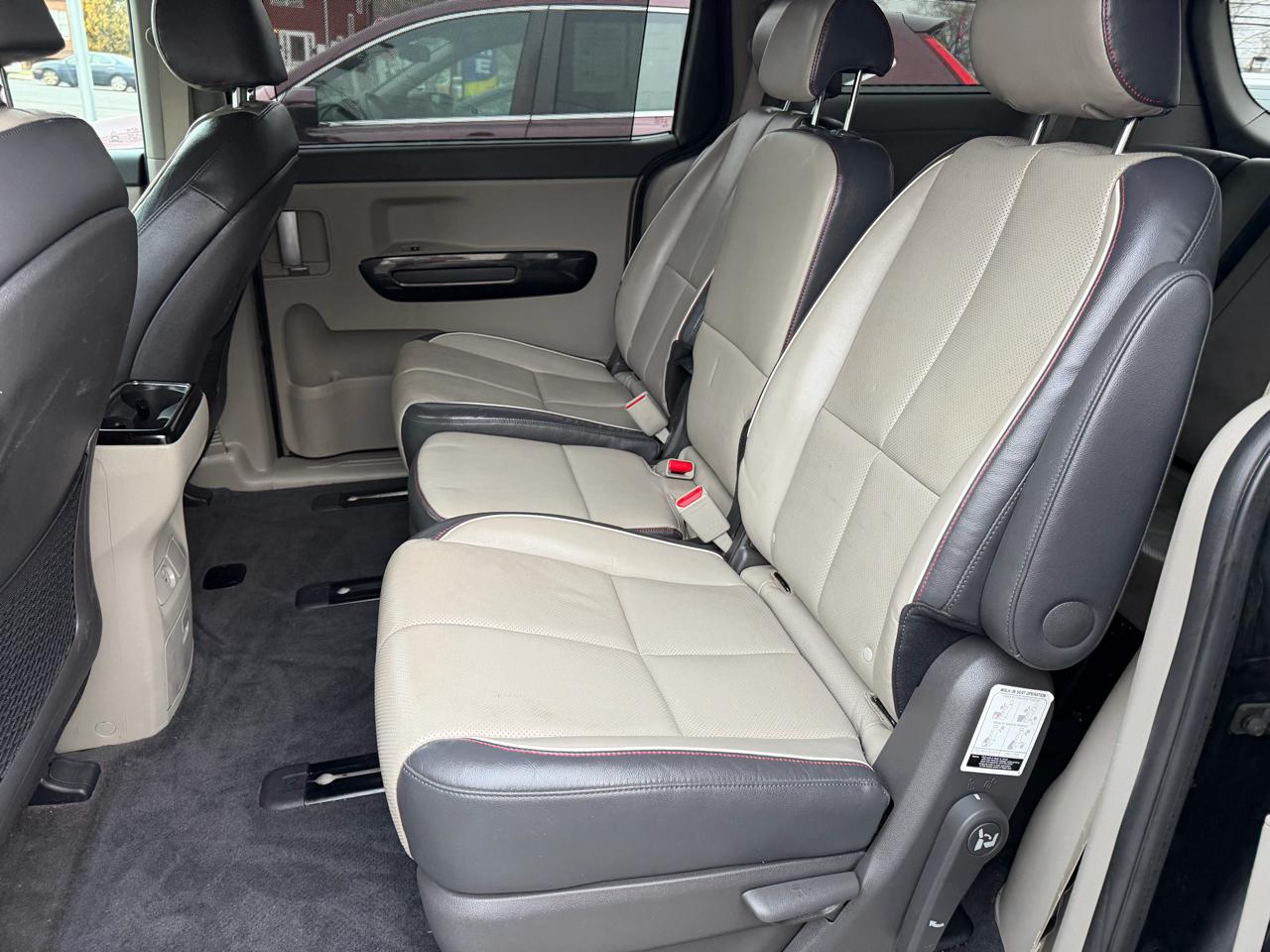 Kia Sedona EX FWD 2017