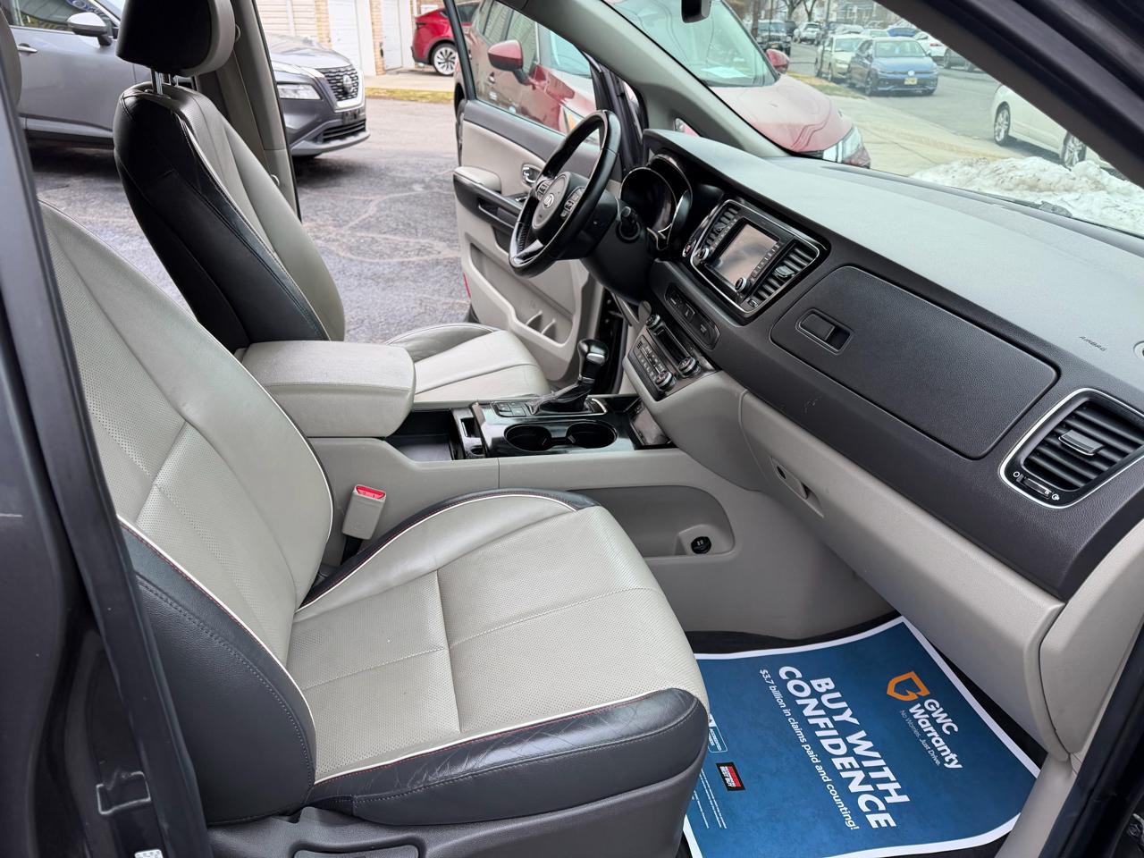 Kia Sedona EX FWD 2017