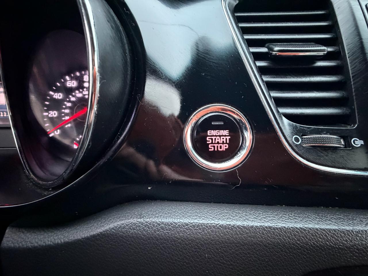 Kia Sedona EX FWD 2017