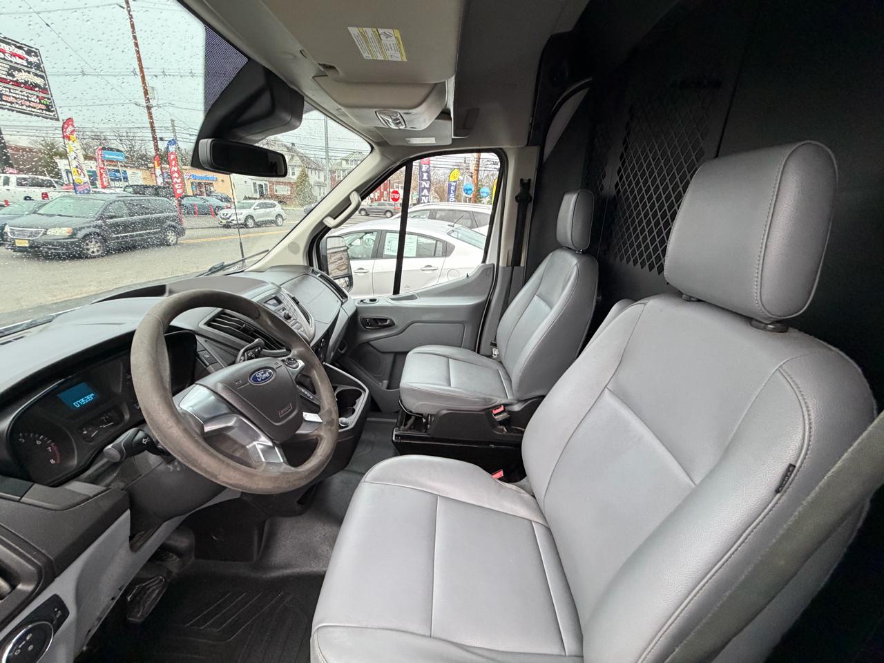 Ford Transit Van T-250 148" Med Rf 9000 GVWR Sliding RH Dr 2019