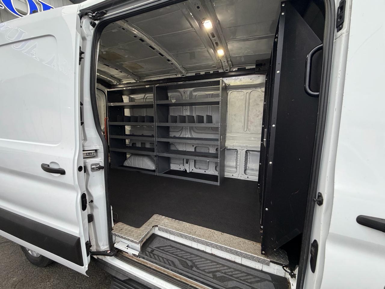 Ford Transit Van T-250 148" Med Rf 9000 GVWR Sliding RH Dr 2019