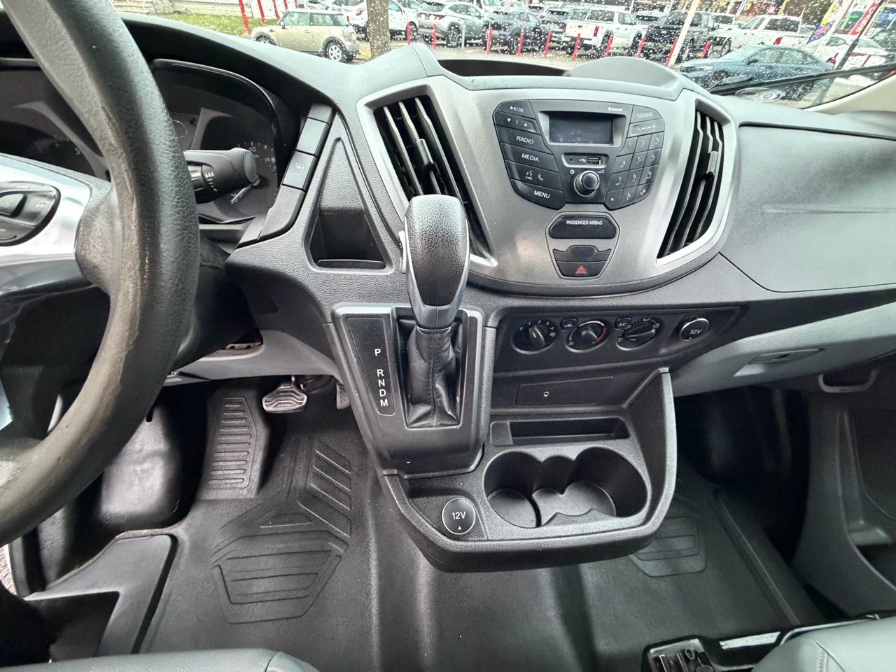 Ford Transit Van T-250 148" Med Rf 9000 GVWR Sliding RH Dr 2019