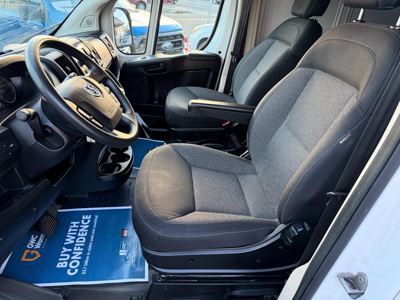 RAM ProMaster Cargo Van 1500 Low Roof 136" WB 2021