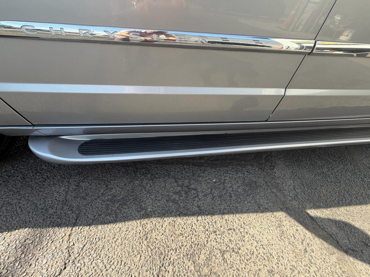 Chrysler Town & Country 4dr Wgn Touring 2016