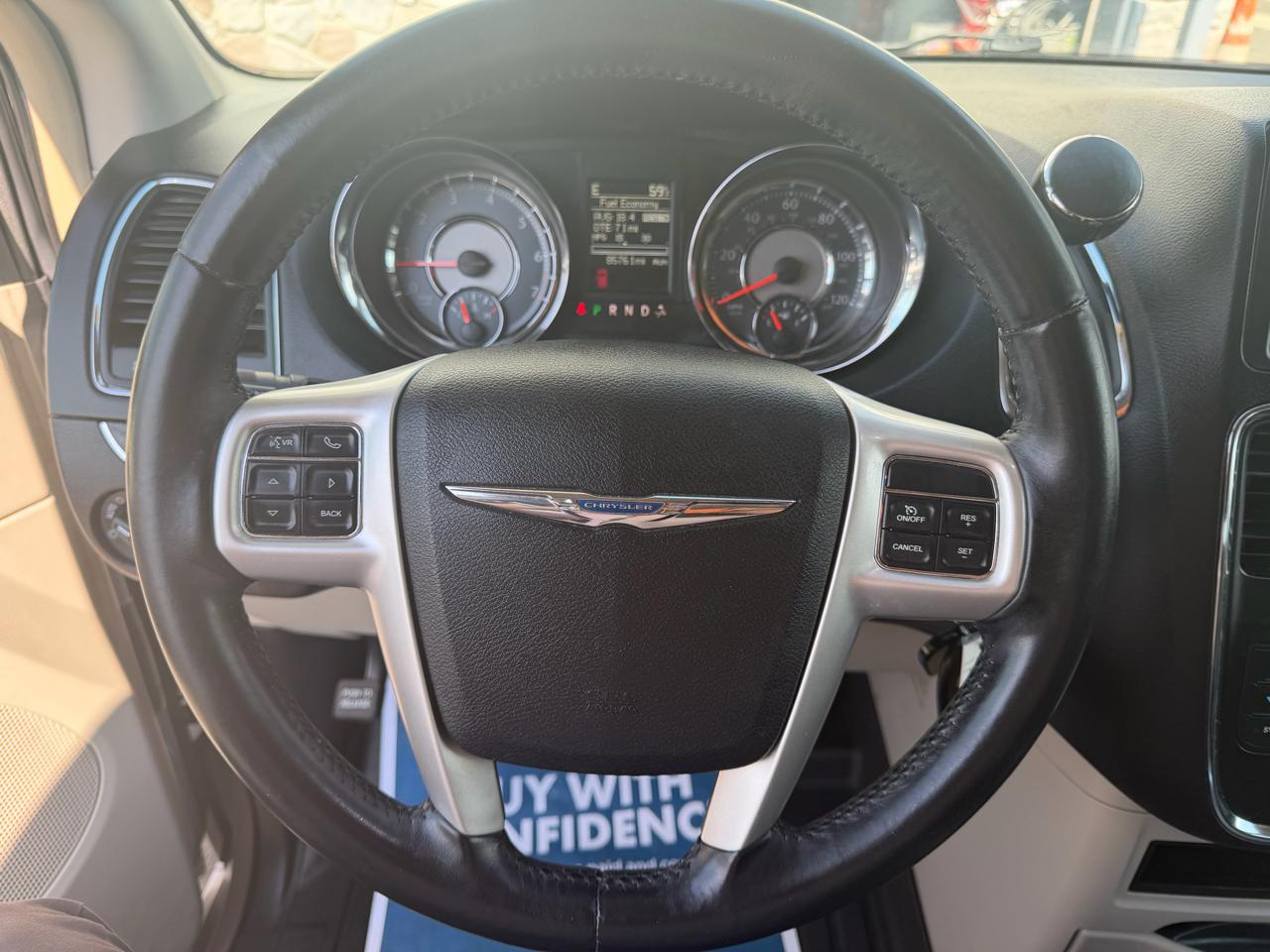 Chrysler Town & Country 4dr Wgn Touring 2016