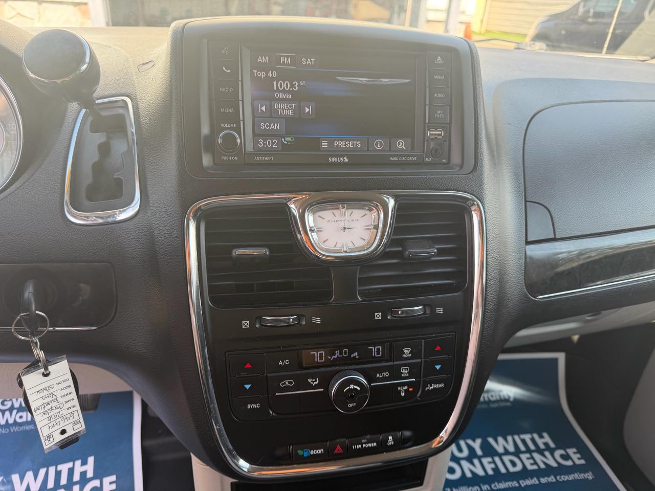 Chrysler Town & Country 4dr Wgn Touring 2016