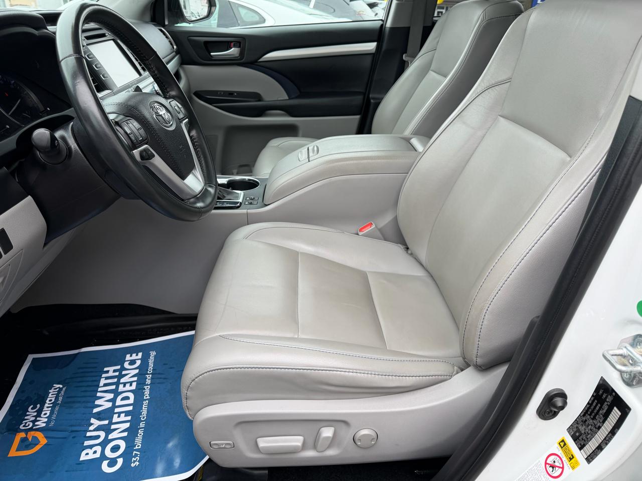 Toyota Highlander XLE V6 AWD (Natl) 2019