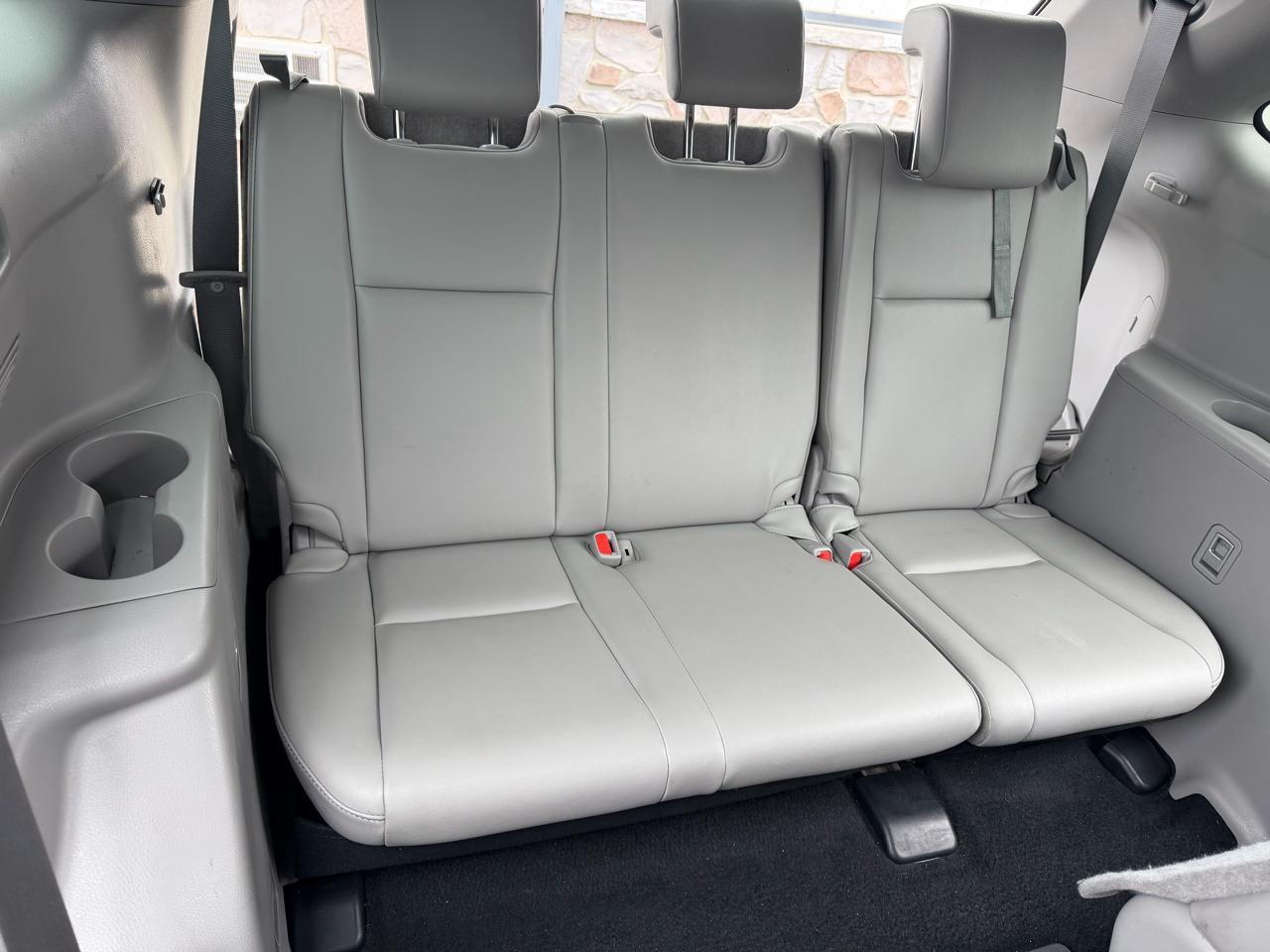 Toyota Highlander XLE V6 AWD (Natl) 2019