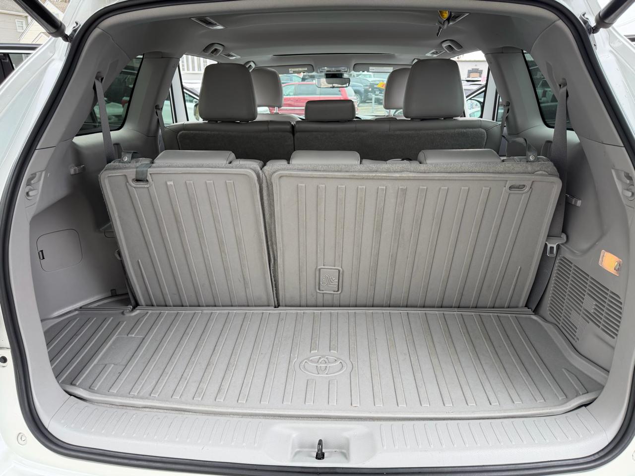 Toyota Highlander XLE V6 AWD (Natl) 2019