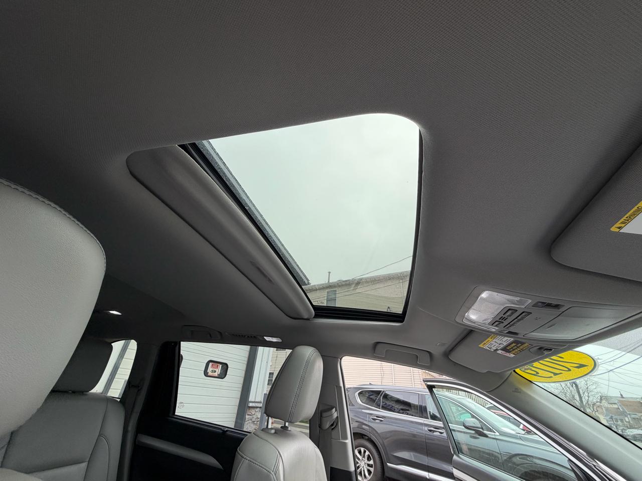 Toyota Highlander XLE V6 AWD (Natl) 2019