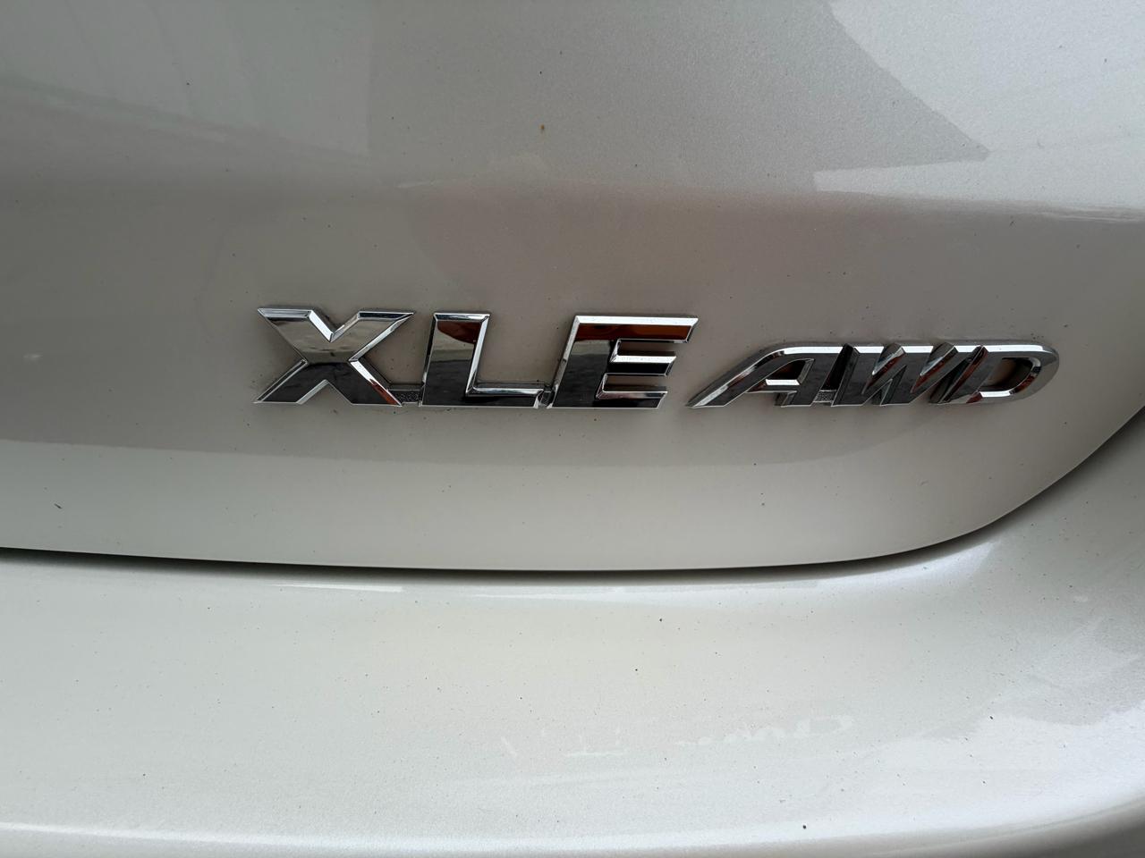 Toyota Highlander XLE V6 AWD (Natl) 2019