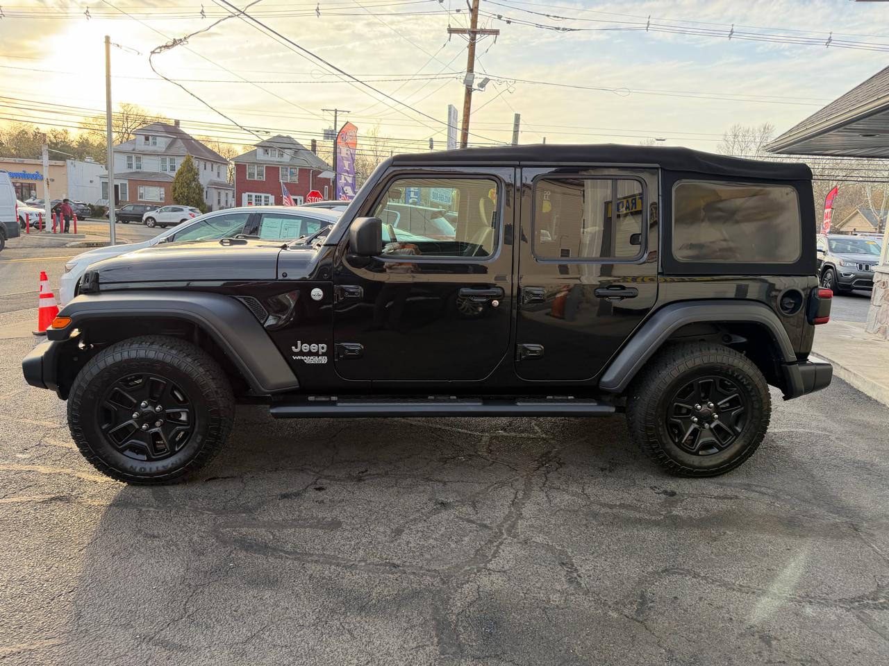 Jeep Wrangler Unlimited Sport S 4x4 2018