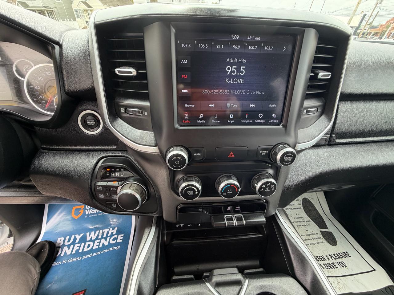 RAM 1500 Big Horn/Lone Star 4x4 Crew Cab 5'7" Box 2019