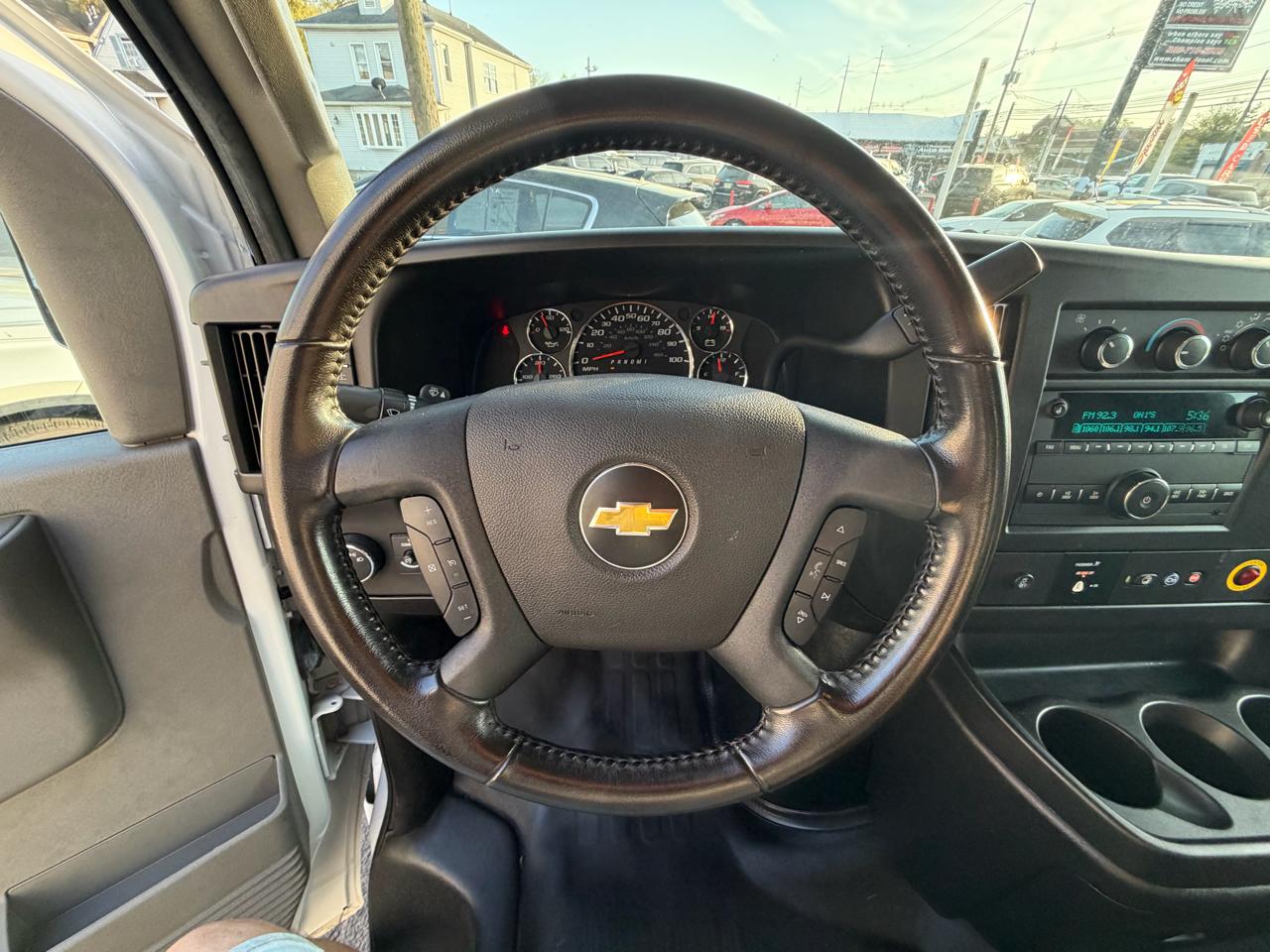Chevrolet Express Cargo Van RWD 2500 135" 2021