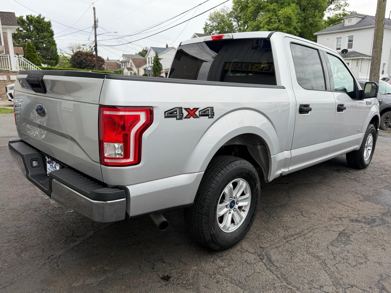 Ford F-150 XLT SuperCrew 5.5-ft. Bed 4WD 2017