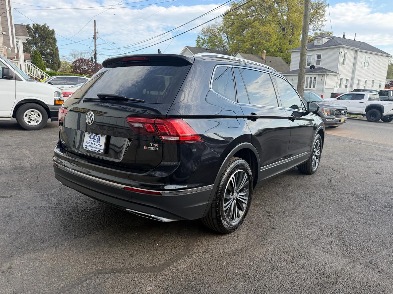 Volkswagen Tiguan 2.0T SEL 4MOTION 2018