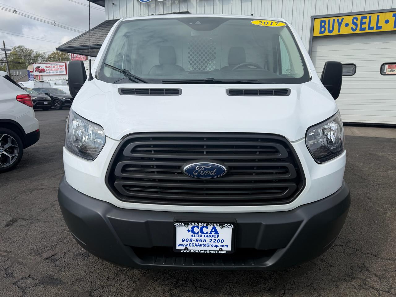 Ford Transit Van T-150 130" Low Rf 8600 GVWR Swing-Out RH Dr 2017