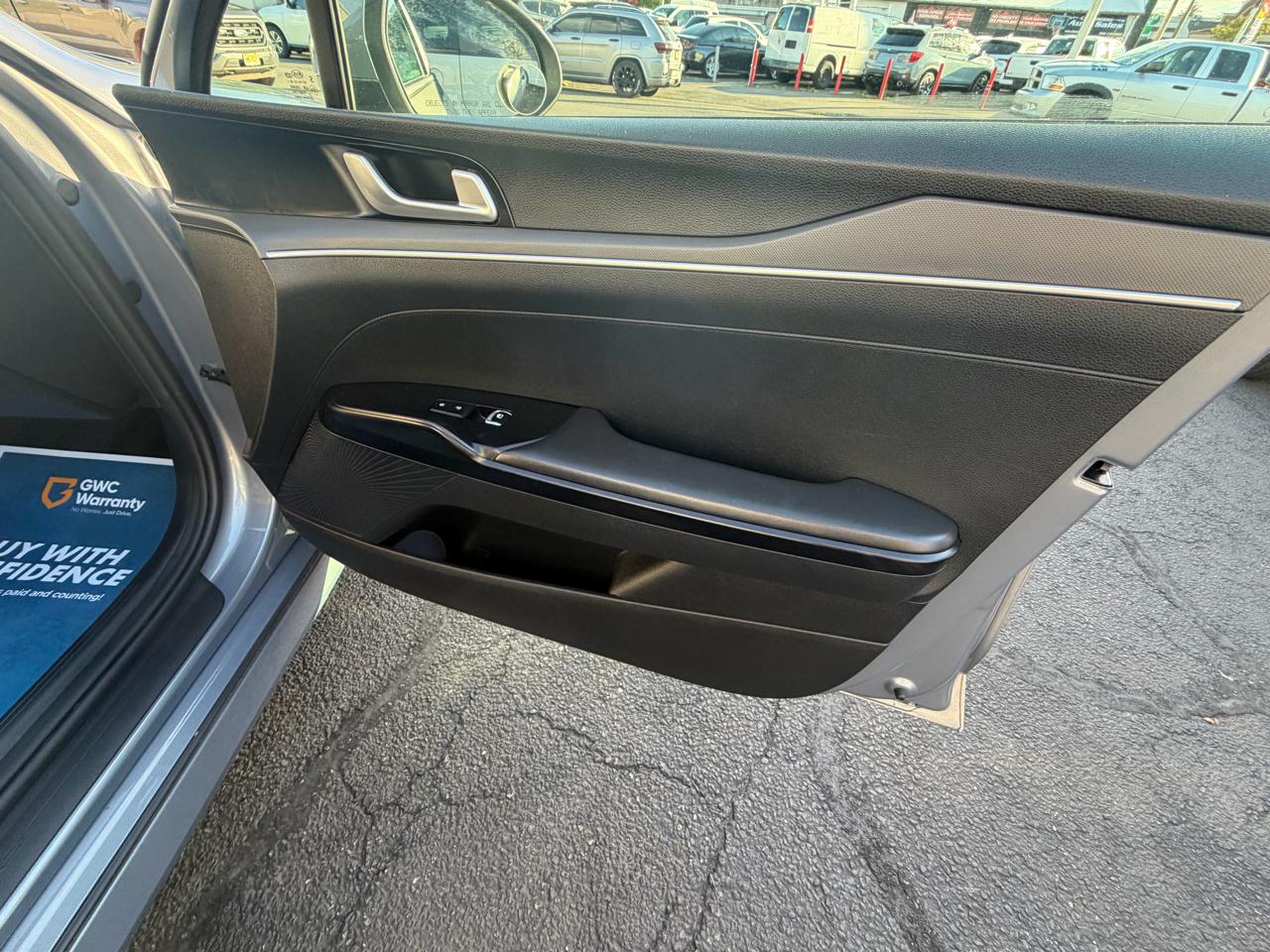 Kia K5 LXS Auto FWD 2021
