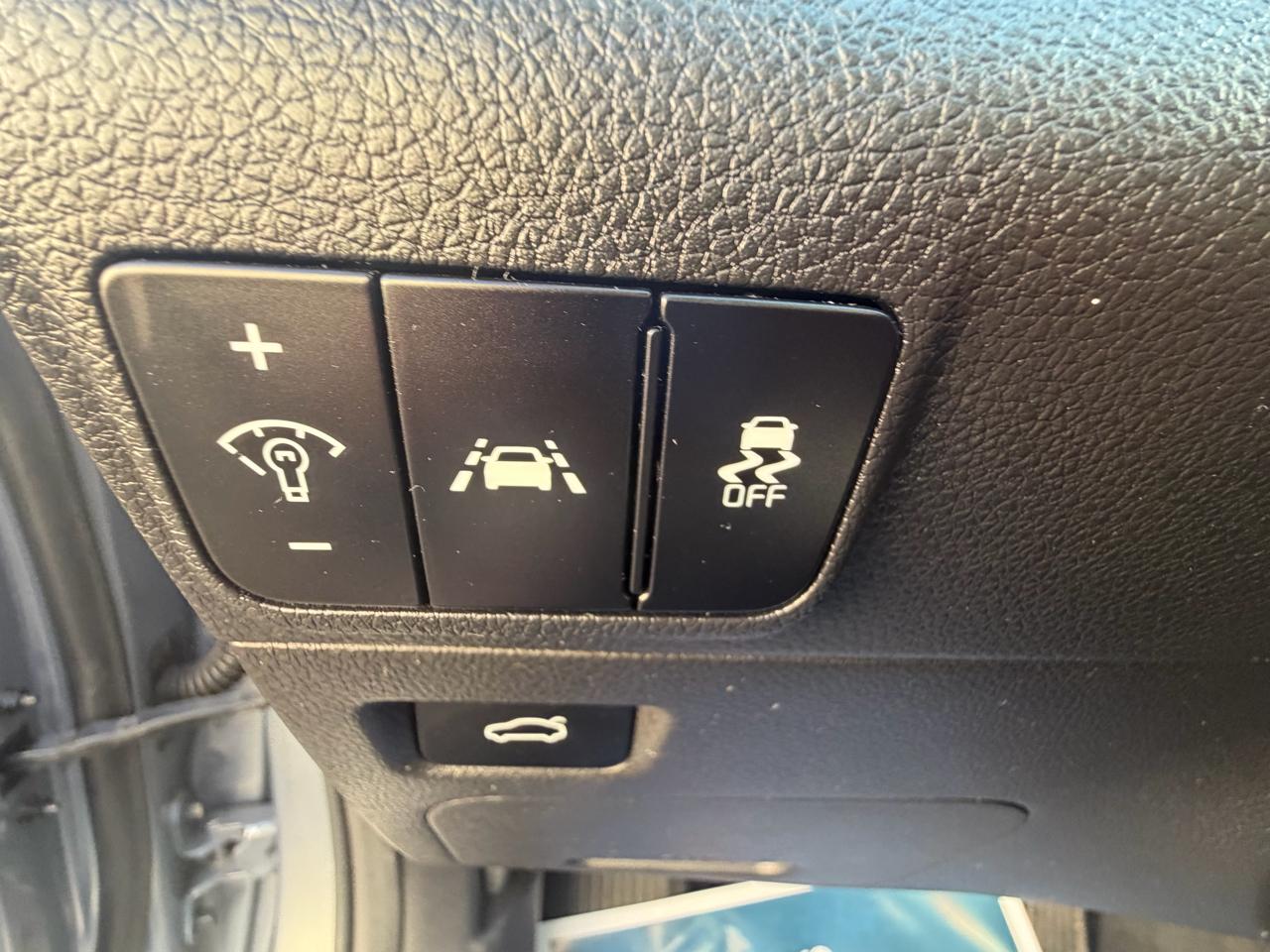Kia K5 LXS Auto FWD 2021