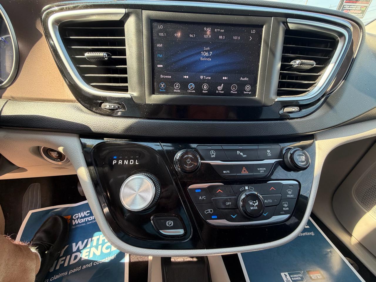 Chrysler Pacifica Touring L FWD 2018