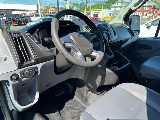 Ford Transit Passenger Wagon  2019
