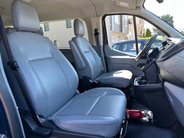 Ford Transit Passenger Wagon  2019