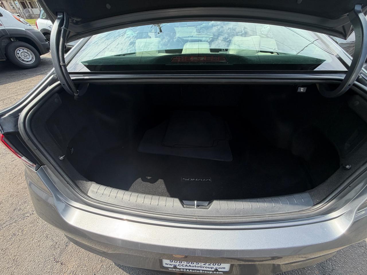 Hyundai Sonata SE 2.4L SULEV 2018