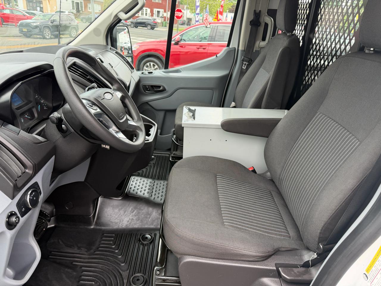 Ford Transit Van T-250 130" Low Rf 9000 GVWR Sliding RH Dr 2019