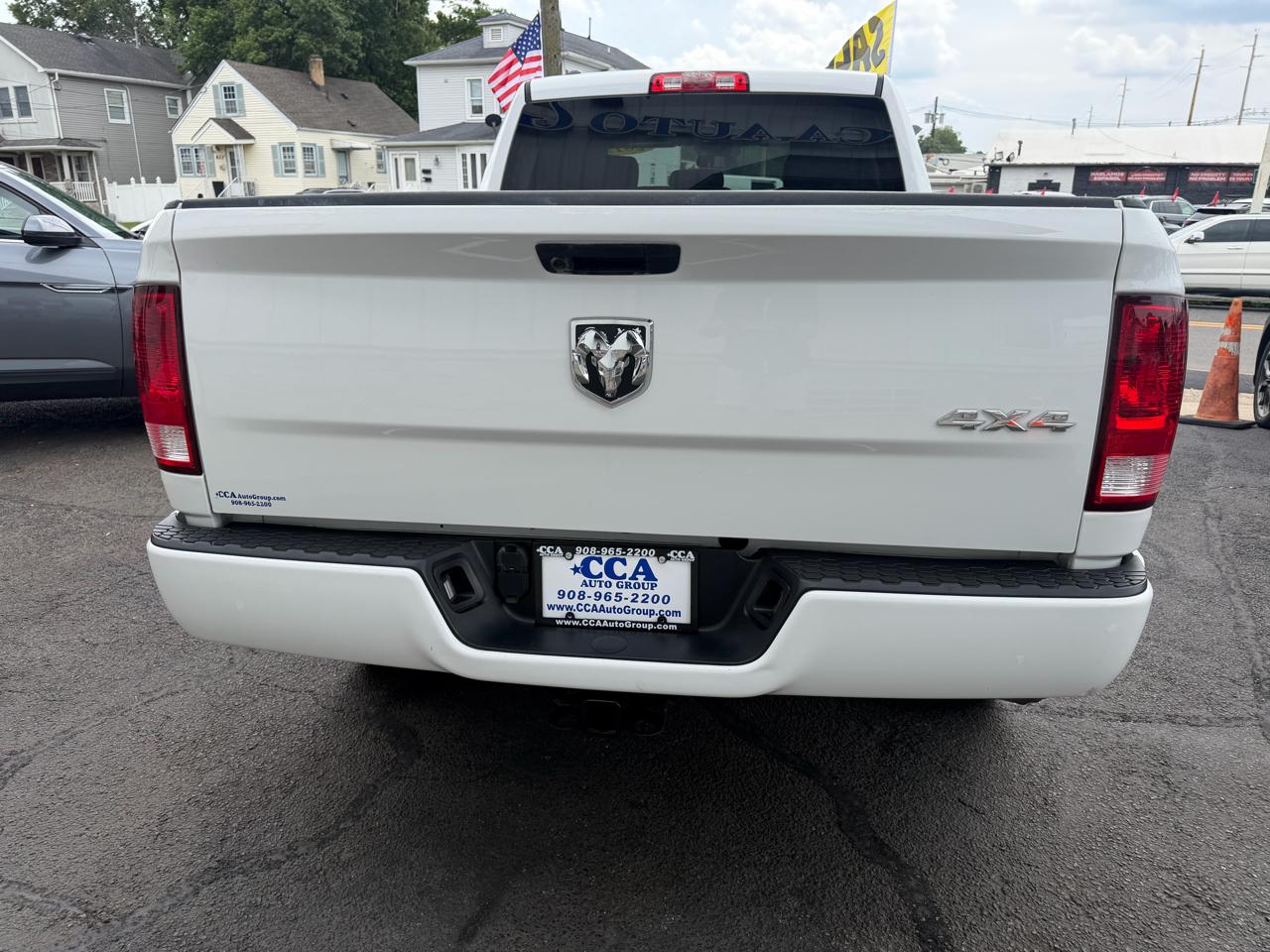 RAM 1500 Classic Express 4x4 Quad Cab 6'4" Box 2019