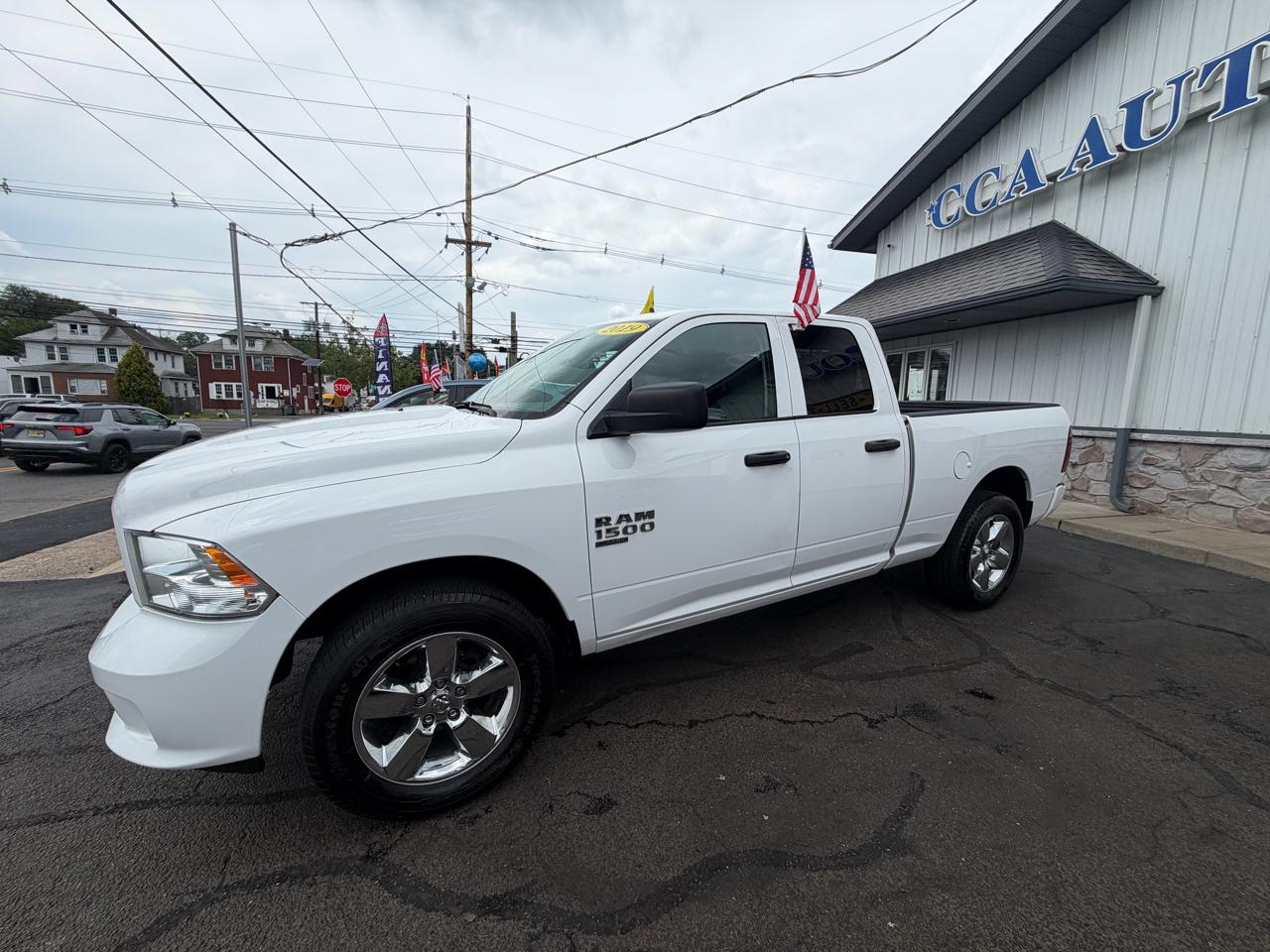 RAM 1500 Classic Express 4x4 Quad Cab 6'4" Box 2019