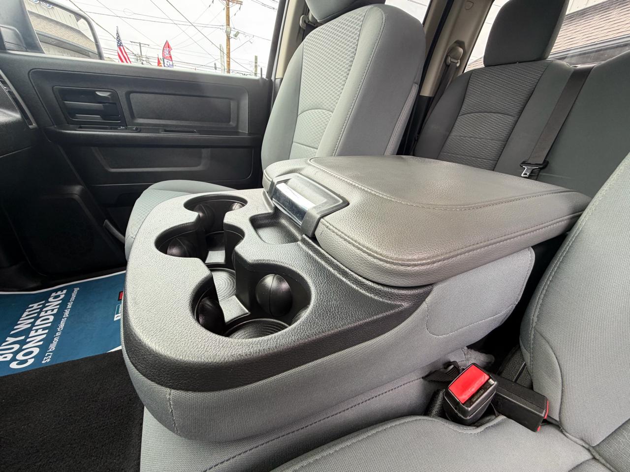 RAM 1500 Classic Express 4x4 Quad Cab 6'4" Box 2019