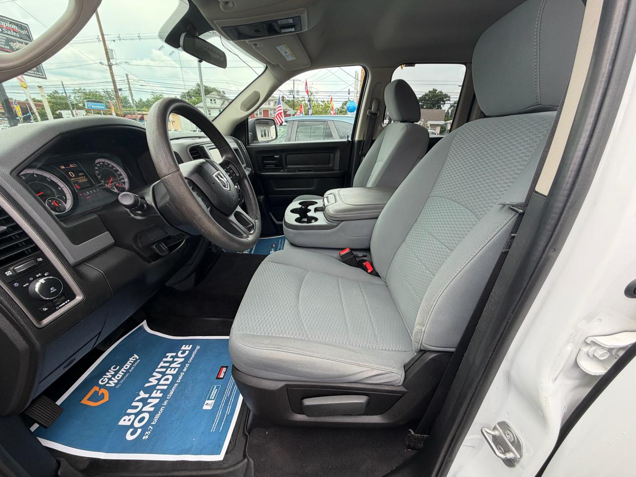 RAM 1500 Classic Express 4x4 Quad Cab 6'4" Box 2019