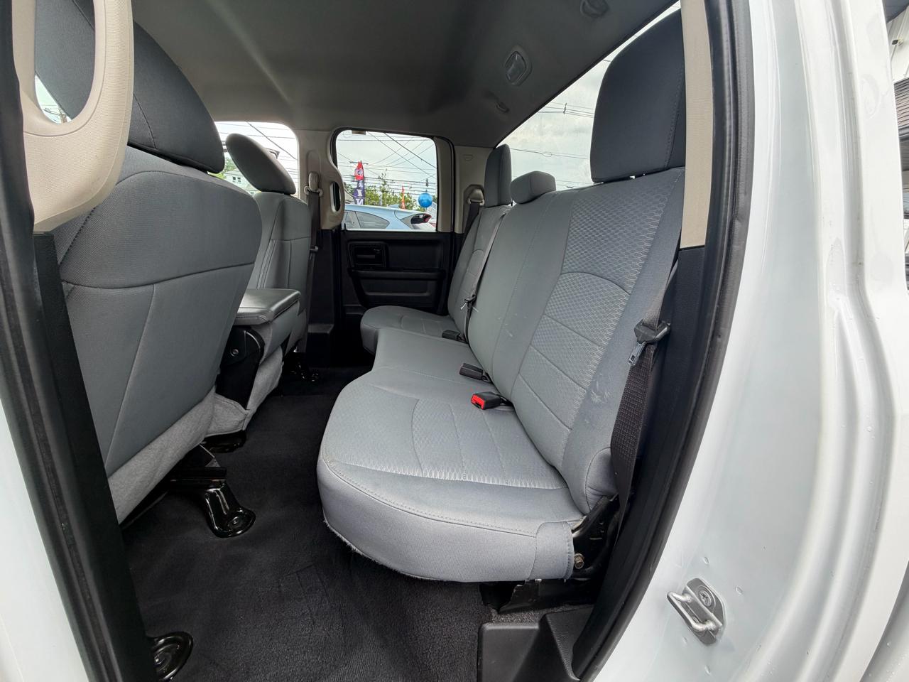 RAM 1500 Classic Express 4x4 Quad Cab 6'4" Box 2019