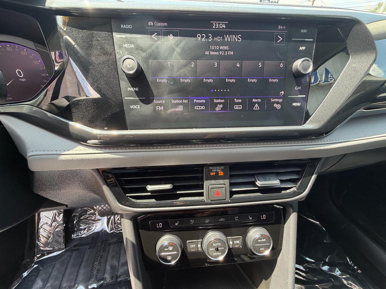 Volkswagen Taos SEL 4MOTION 2022