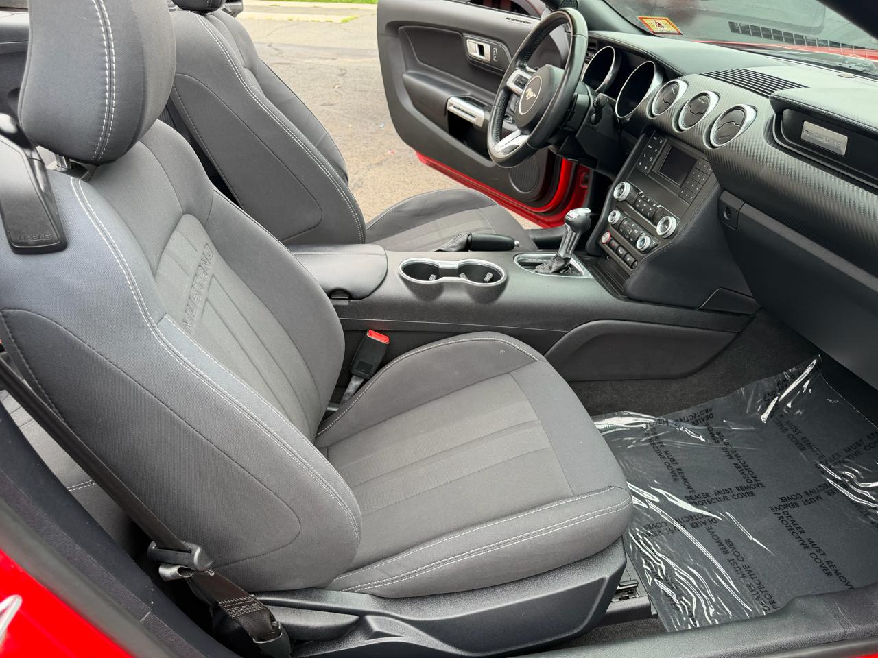 Ford Mustang EcoBoost Convertible 2019