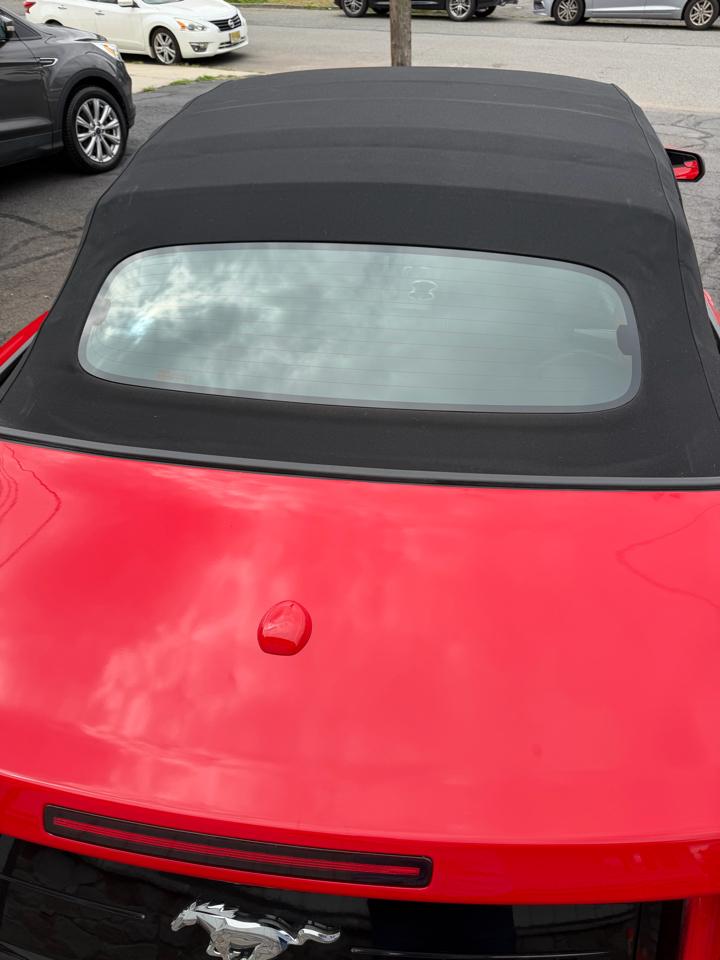 Ford Mustang EcoBoost Convertible 2019