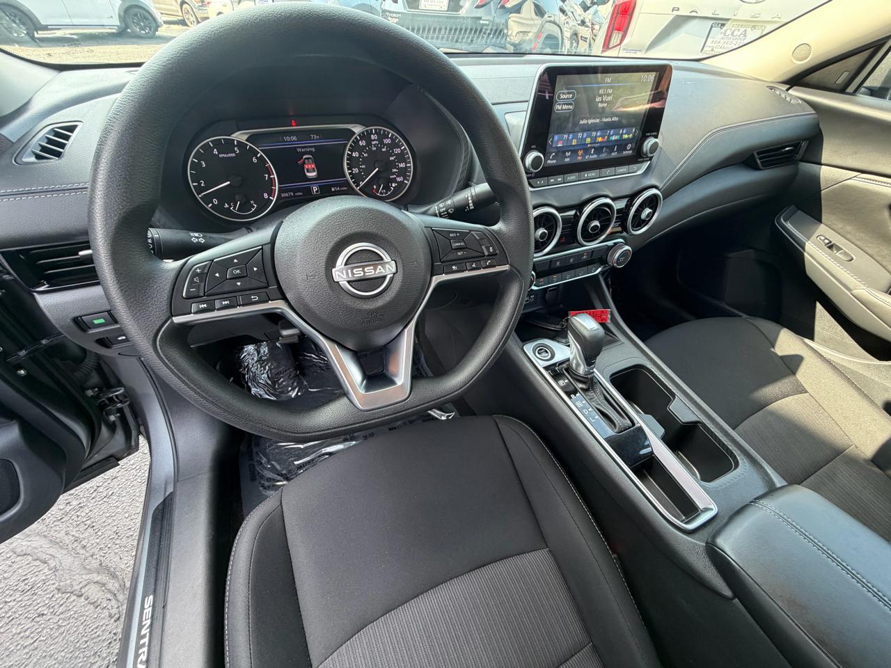 Nissan Sentra SV 2025