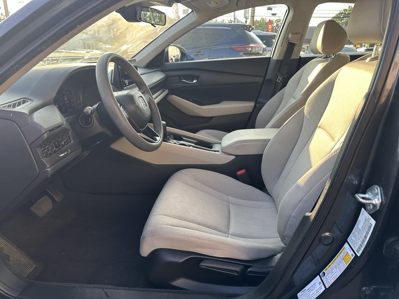 Honda Accord Sedan LX CVT 2023