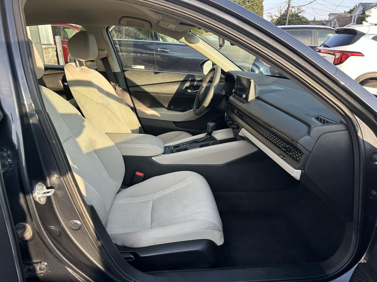 Honda Accord Sedan LX CVT 2023