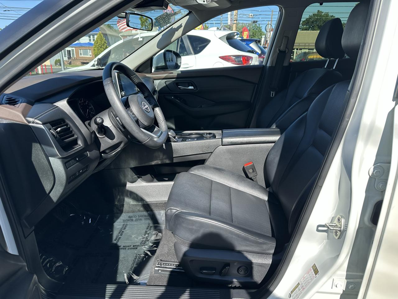 Nissan Rogue  2023