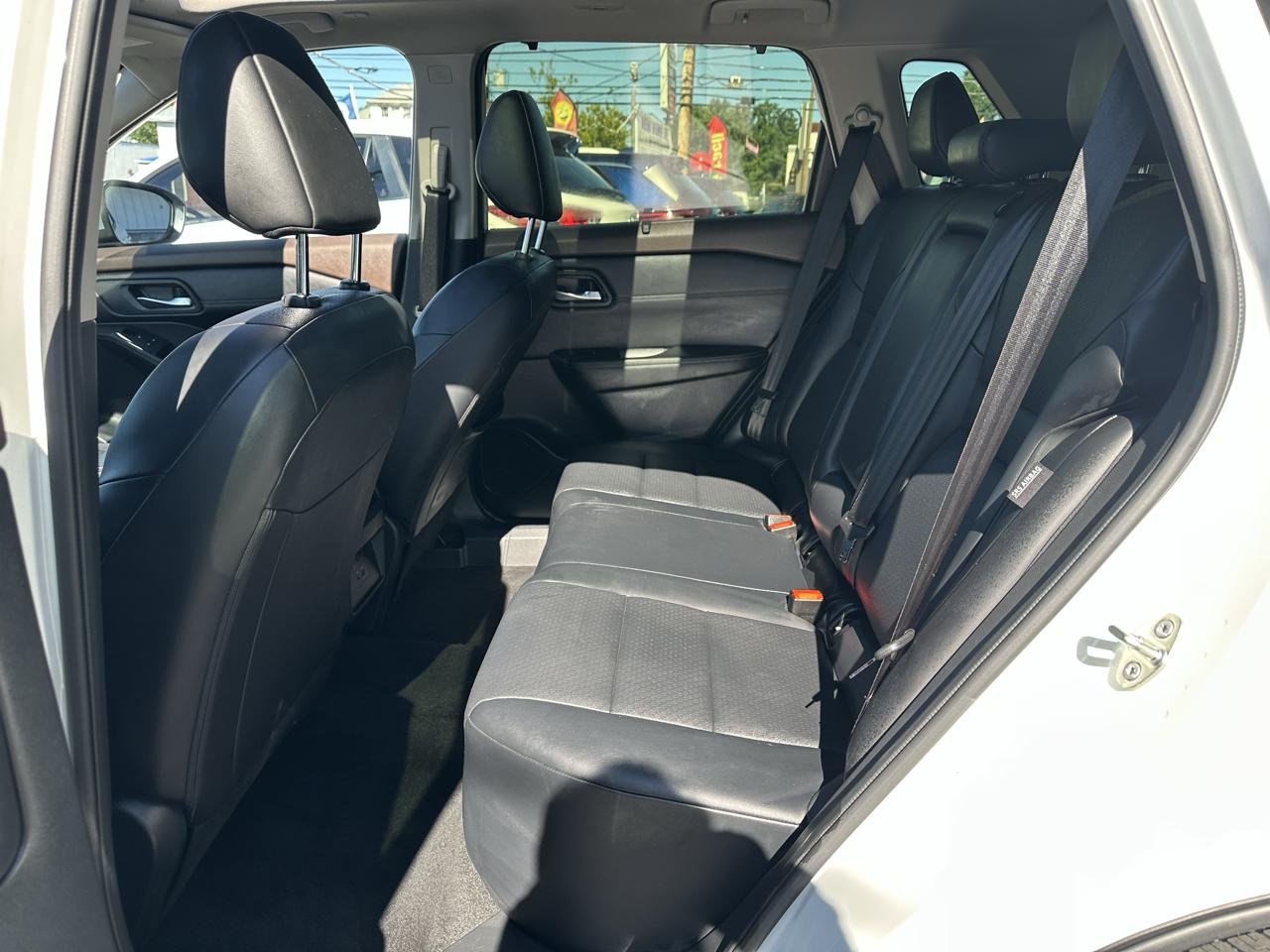Nissan Rogue  2023