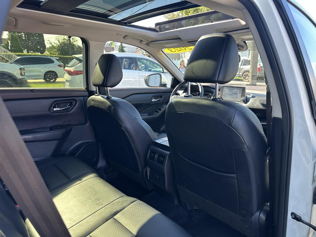 Nissan Rogue  2023