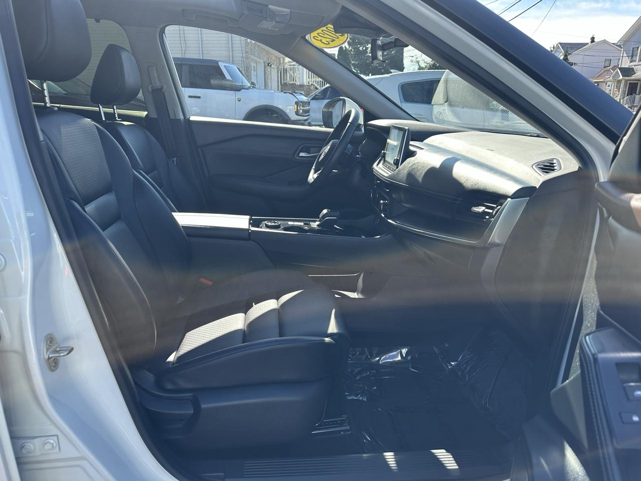 Nissan Rogue  2023