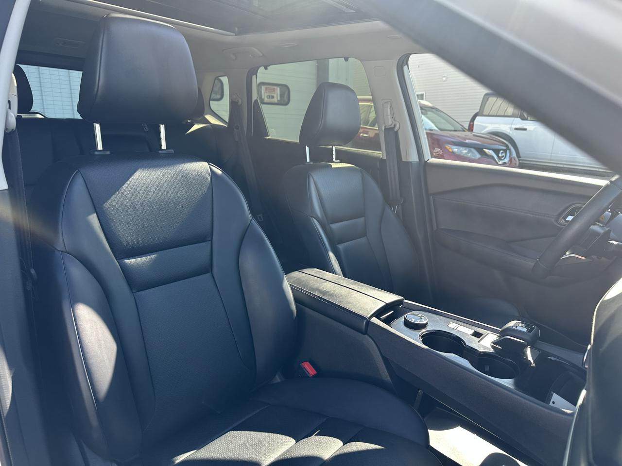 Nissan Rogue  2023