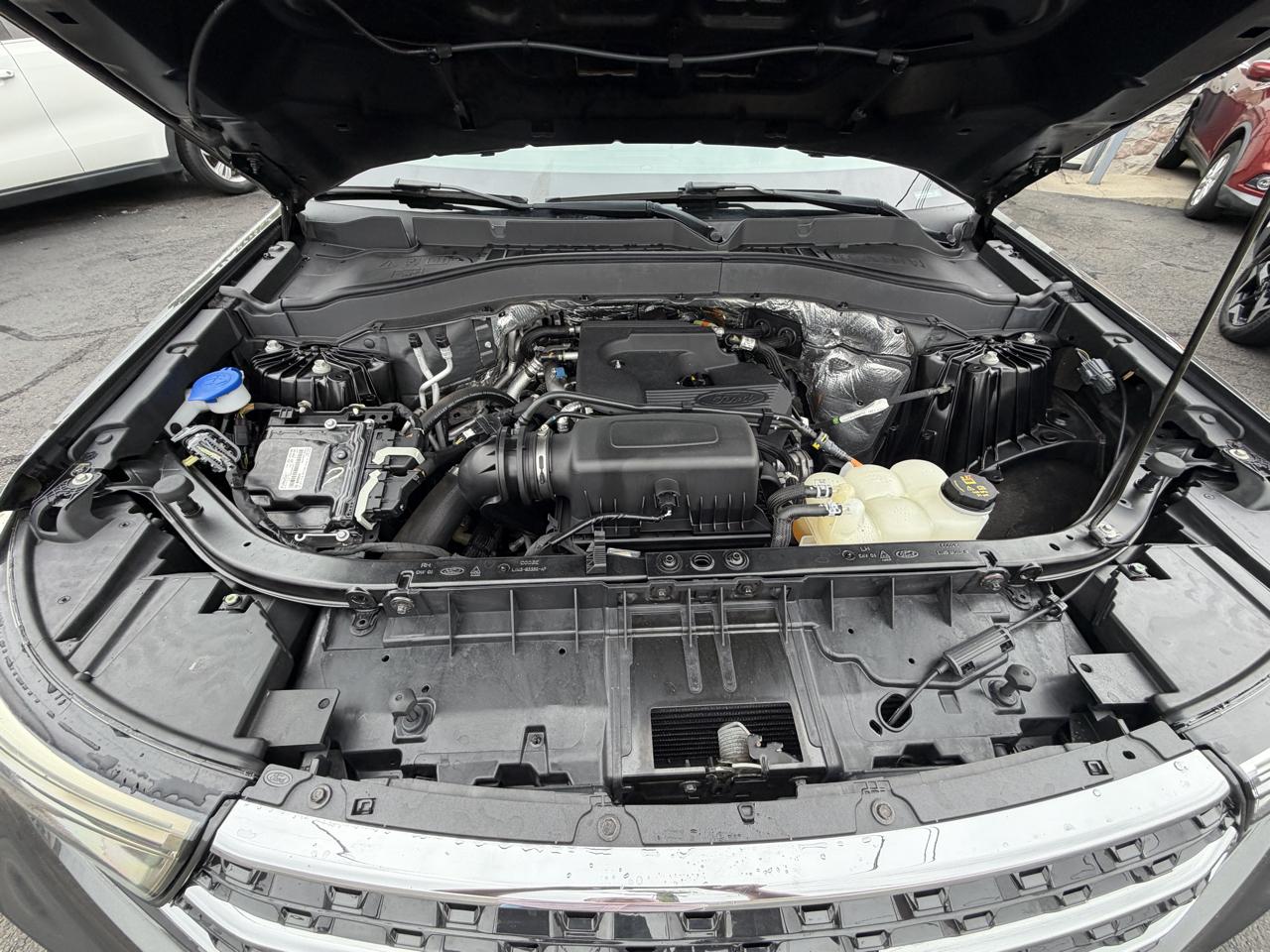 Ford Explorer XLT 4WD 2020