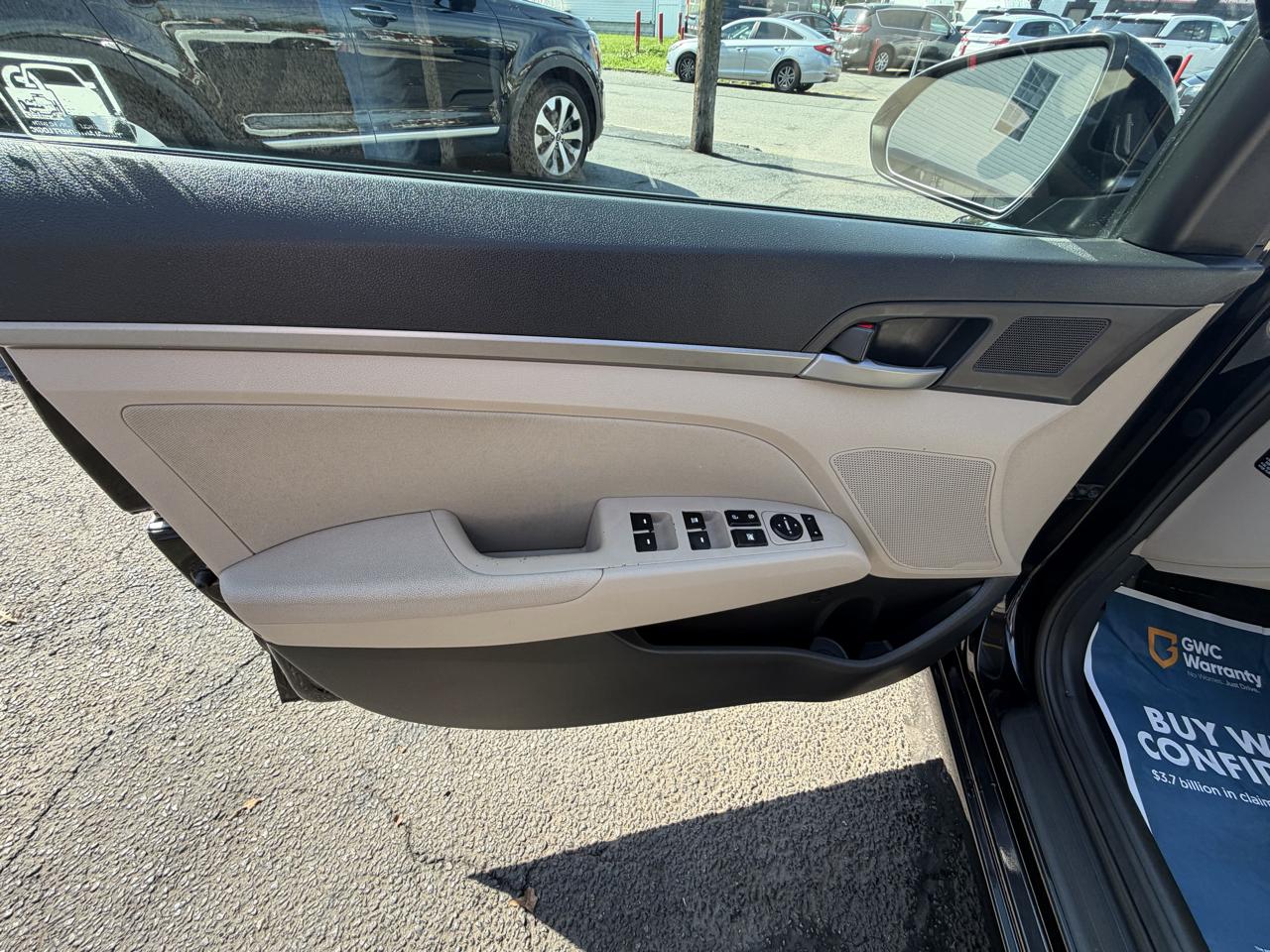 Hyundai Elantra SEL 2018