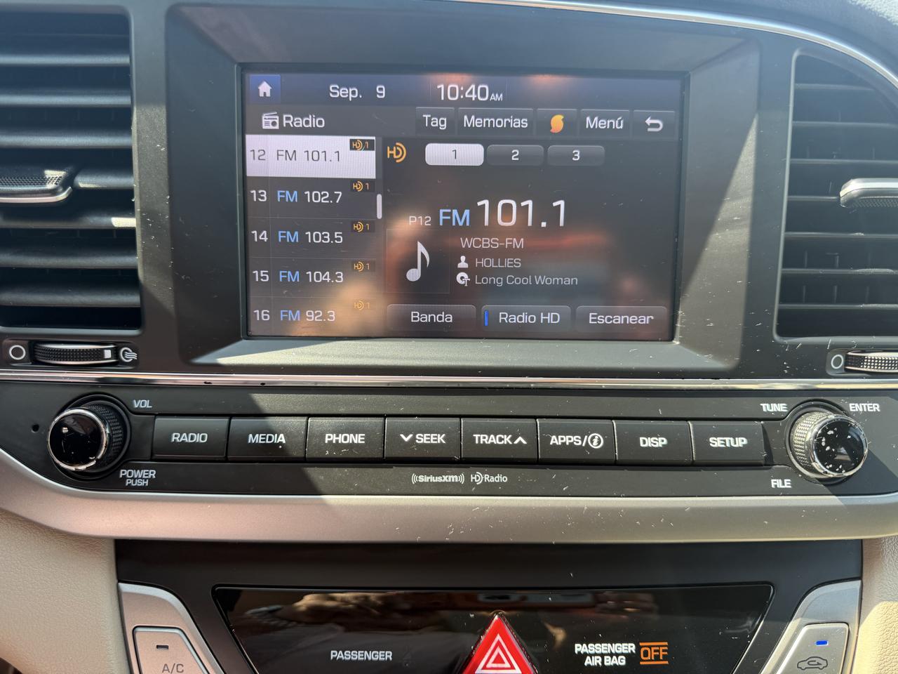 Hyundai Elantra SEL 2018
