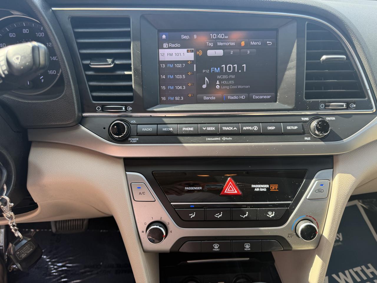 Hyundai Elantra SEL 2018
